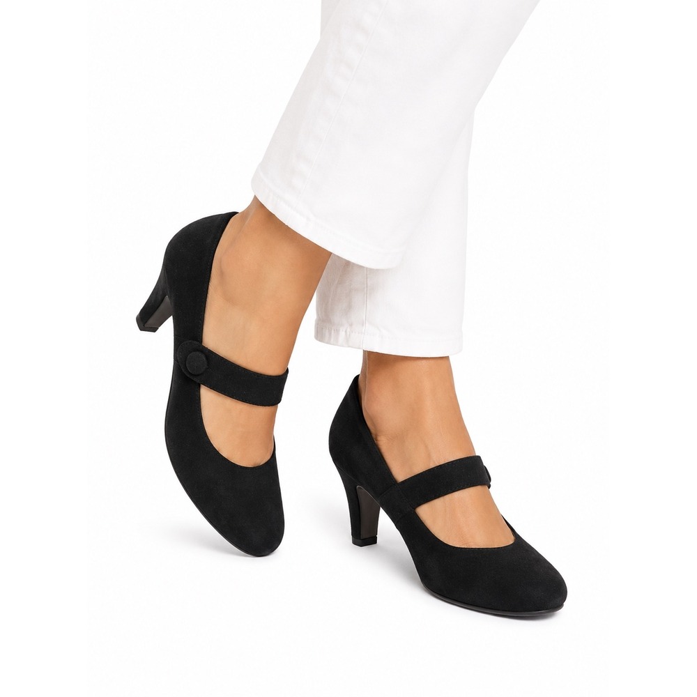 American Eagle Vintage Y2K Black Faux Suede Mary Jane Heels Women's Size 7